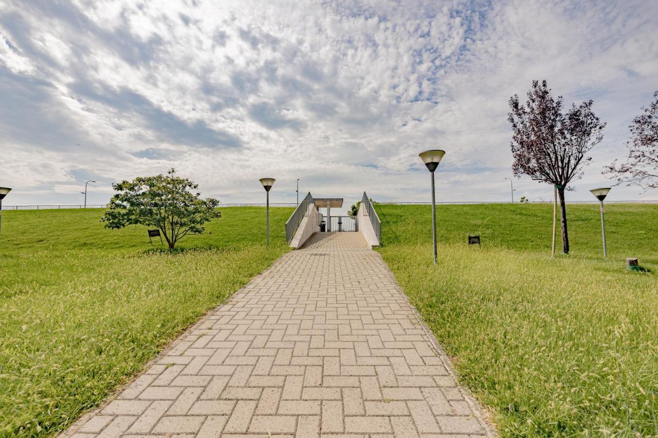 Milan Mchome Trezzano sul Naviglio Exteriör bild